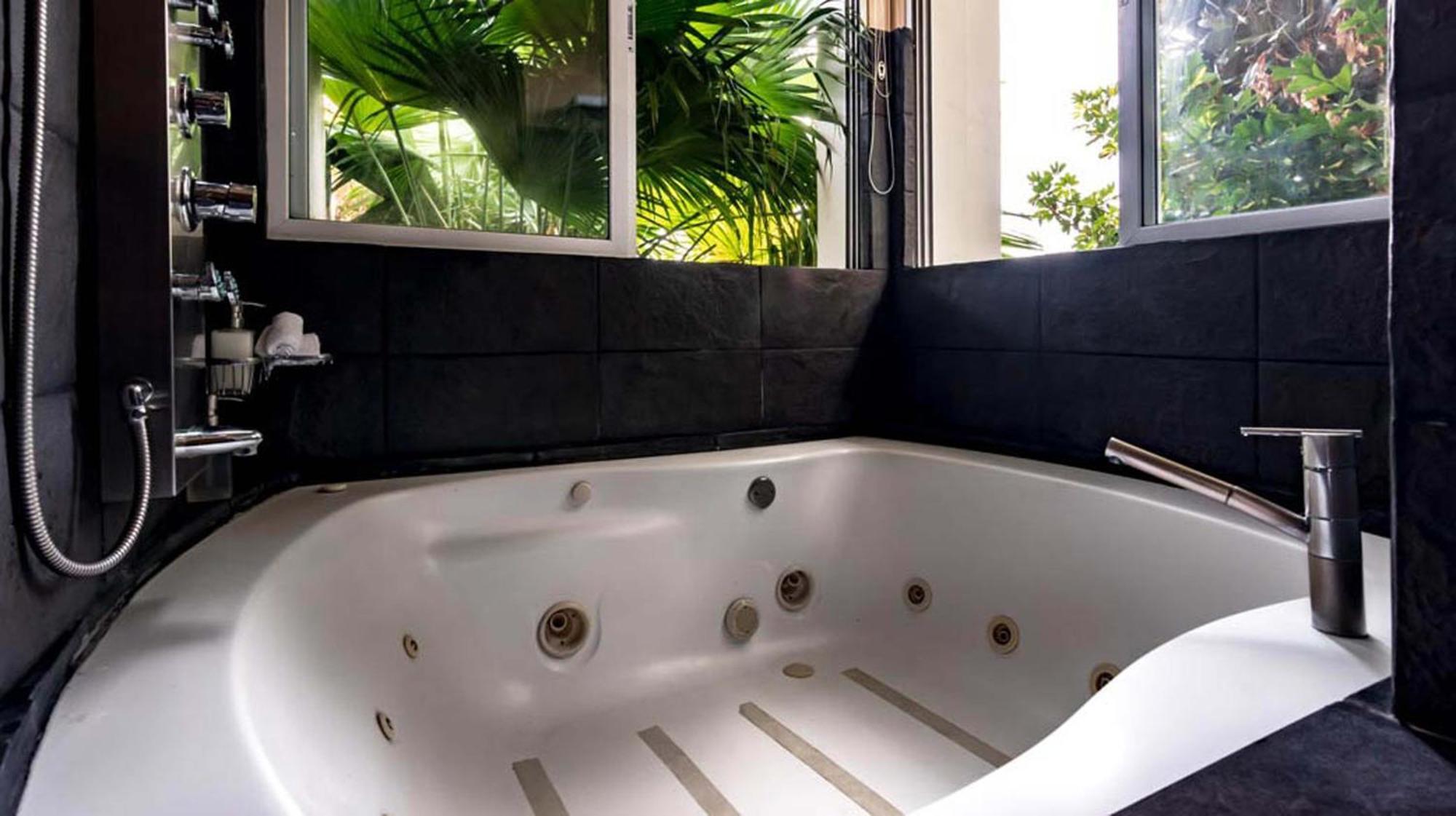 Gaia Collection Hotels Manuel Antonio Exterior photo